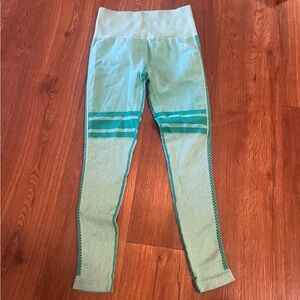 Bombshell Sportswear Leggings